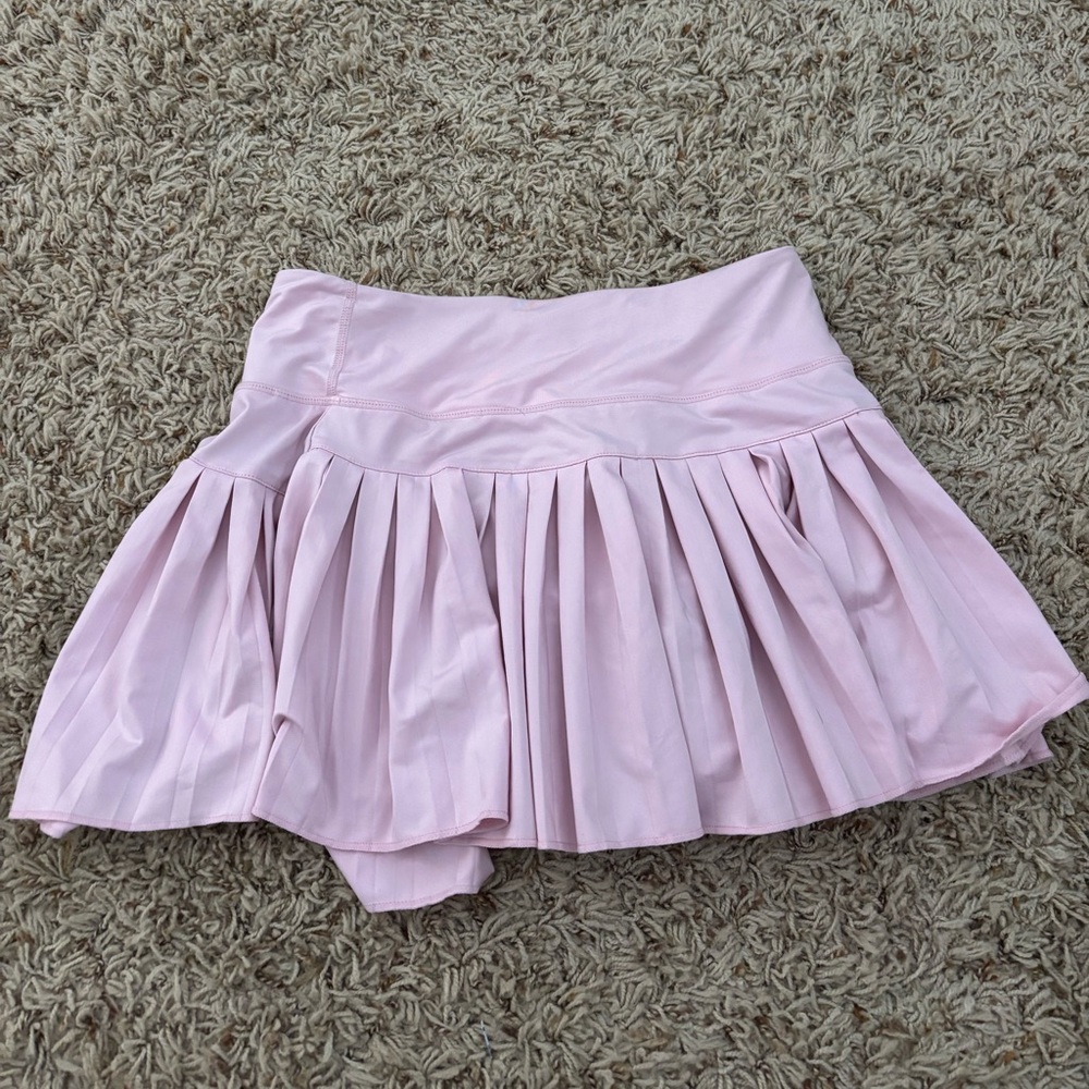 Light pink gold hinge skort